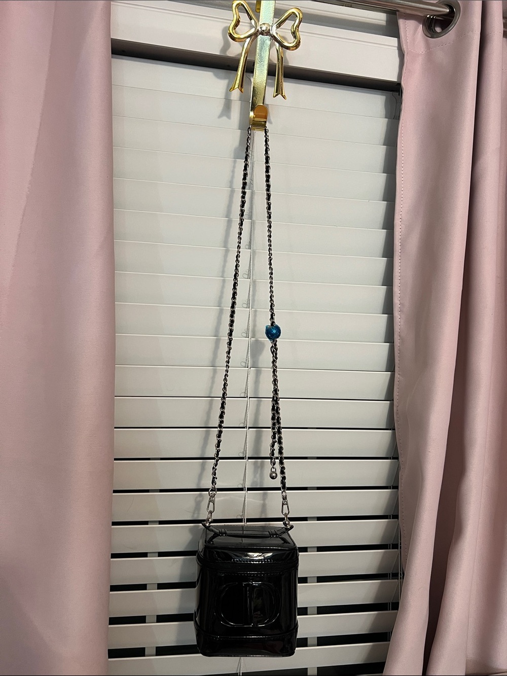 Dior Black Vanity Crossbody Bag with 47 inch Adjustable Chain Strap - Picture 5 of 13